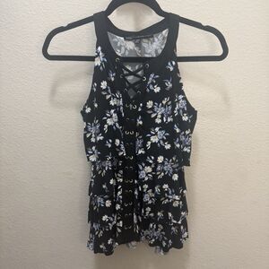 White House Black Market Women Cami Black Blue Floral Teared Layered XXS